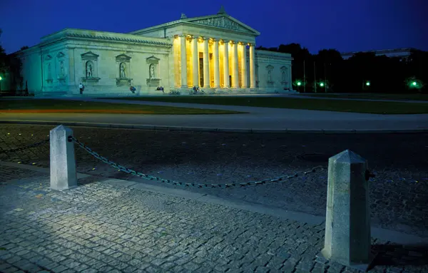 Glyptothek, Konigsplatz, Münih, Bavyera, Almanya