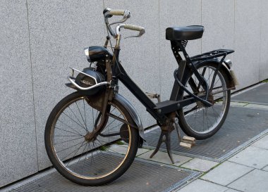 Münih, Bavyera, Almanya, 18 Mart 2007, VeloSoleX 3800 basit bir Fransız motosikleti