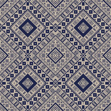 Arap etnik kalıpları, geçmişten gelen karmaşık iplik dokuma sanatını kutluyorlar. Bu koleksiyon, tekstil endüstrisine ilham vermek için tasarlanmış geleneksel zanaatkarlığın nazik ve etik zarafetini yansıtıyor.