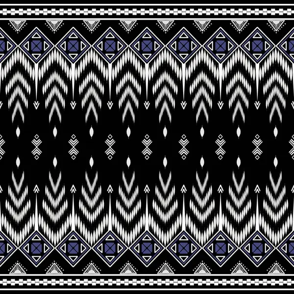 Amerika 'nın etnik dokusu beyaz ve mavi tonlarda çarpıcı bir Ikat tasarımı içeriyor, güzel bir şekilde etnik ve kırmızı arka plan ile çelişiyor. Ayrıntılı renklendirme çalışmaları örüntünün farklılığını arttırarak yeni etnik ve karmaşıklık getiriyor. 