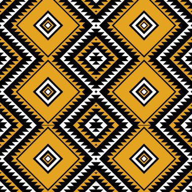  Arap etnik kabile kumaşı deseni, uyumlu etnik beyaz ve sarı tonlarda karışık çiçek ekleriyle büyülenir. Tasarım, şeftali endüstrisi için tasarlanmış siyah bir arka planla, etnik görsel efektle çok güzel zıt.