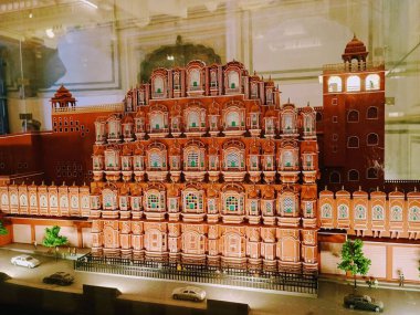 Hawa Mahal Modeli. Minyatür Hawa Mahal sonsuz güzelliğini sergiliyor..
