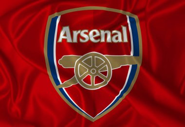 Arsenal logosu rüzgarda sallanıyor ipek dokusunda
