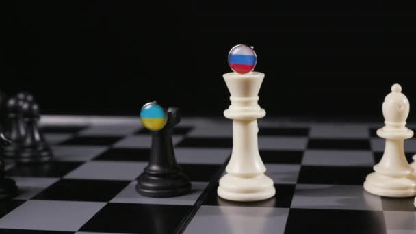 Peças Xadrez Países Ucrânia Rússia Conflito Guerra Faceoff Conceito Imagens — Vídeo de Stock