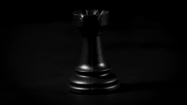 Κομμάτια Σκάκι Μαύρος Πύργος Στο Πικάπ Υψηλής Ποιότητας Πλάνα — Αρχείο Βίντεο