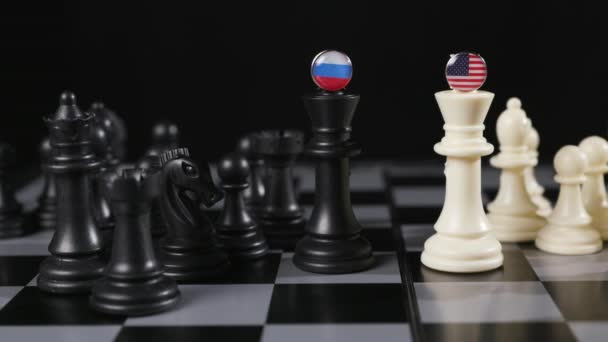 Σκάκι Κομμάτια Χώρες Ηνωμένες Πολιτείες Ρωσία Σύγκρουση Πόλεμο Faceoff Έννοια — Αρχείο Βίντεο