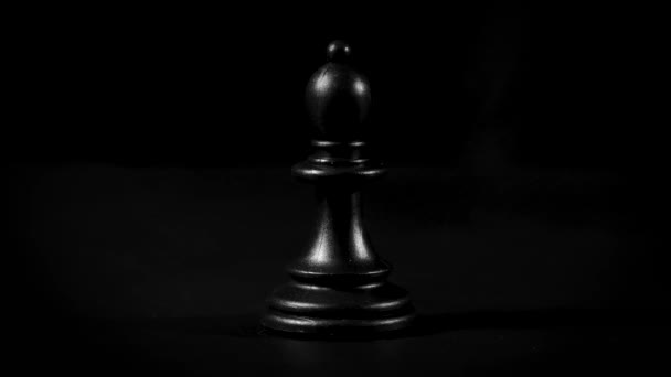 Κομμάτια Σκάκι Μαύρο Πιόνι Στο Πικάπ Υψηλής Ποιότητας Πλάνα — Αρχείο Βίντεο