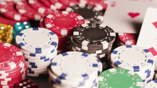 Jetons Poker Avec Des Cartes Jouer Sur Table Images Haute — Video