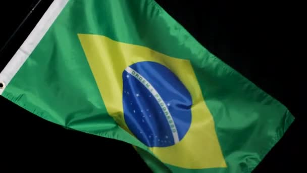 Brasilianische Nationalflagge Auf Dunklem Hintergrund Hochwertiges Filmmaterial — Stockvideo