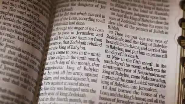 Biblia Antiguo Testamento Lamentaciones Jeremías Página Título Vez Imágenes Alta — Vídeo de stock