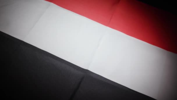 Dynamische Wende Der Jemenitischen Landesflagge Hochwertiges Filmmaterial — Stockvideo