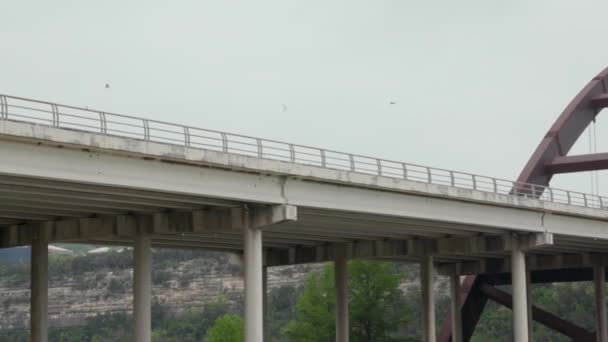 宾夕法尼亚背大桥奥斯汀湖麦当劳科罗拉多河德克萨斯 高质量的4K镜头 — 图库视频影像