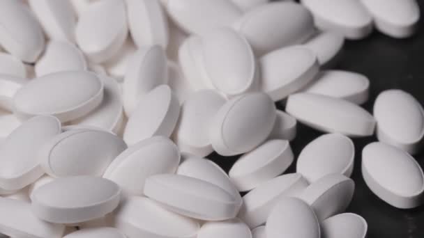 Weiße Pillen Vitamine Medizin Opioide Suchtmittel Tabletten Hochwertiges Filmmaterial — Stockvideo