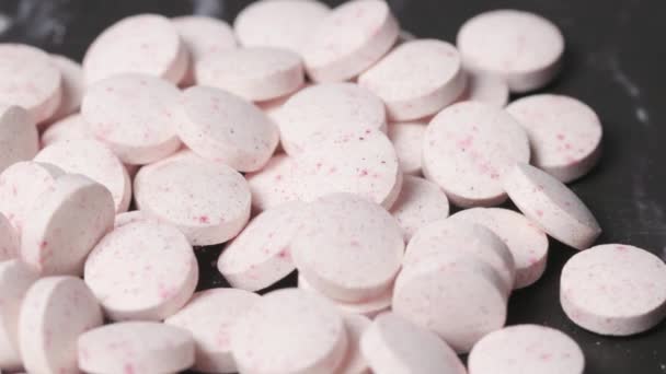 Niebieskich Tabletek Witaminy Medycyna Opisuje Uzależnienie Tabletki Leków Wysokiej Jakości — Wideo stockowe