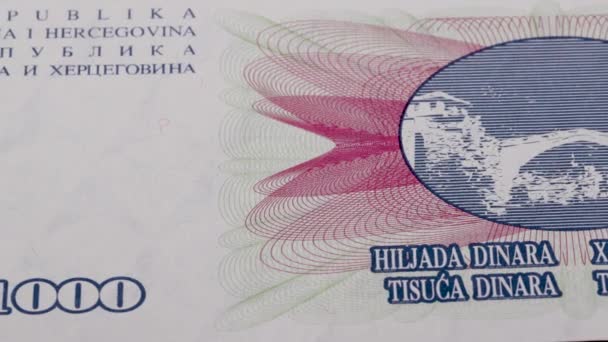 1000 Сербія Динар Валюти Купюра Банкноти Гроші Високоякісні Кадри — стокове відео
