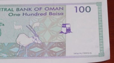 100 Omani Riyal ulusal para para yasal ihale banknot tasarısı Merkez Bankası 2. Yüksek kalite 4k görüntü