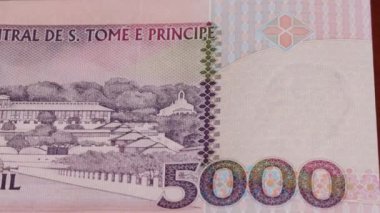 5000 Sao Tome ve Principe Dobra 'nın ulusal para birimi. Yasal ihale faturası Merkez Bankası 1. Yüksek kalite 4k görüntü