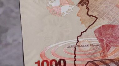 1000 Ugandalı şilin ulusal para, yasal ihale, banknot tasarısı, merkez bankası 5. Yüksek kalite 4k görüntü