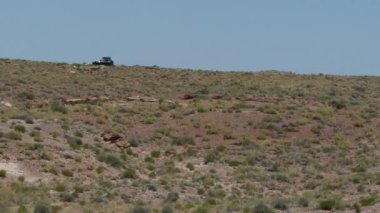 33 Arizona taşlaşmış orman mavi mesa çöl manzarası dış kayalar dağların istikameti. Yüksek kalite 4k görüntü