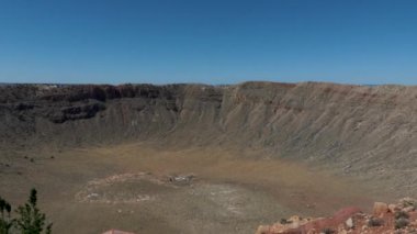 11 Meteor krateri göktaşı doğal tarihi Winslow Arizona çöl yolculuğu. Yüksek kalite 4k görüntü