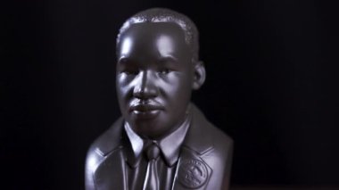Martin Luther King Jr. Heykel heykeli insan hakları liderini temsil ediyor. Yüksek kalite 4k görüntü