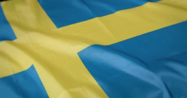 Bu video İsveçlilerin özünü mavi ve sarı bayrağın yakın çekimleri vasıtasıyla gururu ve ulusal kimliği sembolize ediyor.