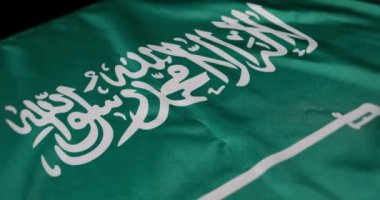 Suudi Arabistan bayrağı masayı yakınlaştır. Yüksek kalite 4k görüntü