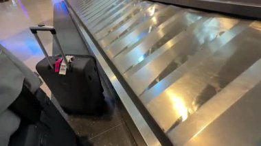 Havalimanı Seyahat Havacılık Turist Gövdesi. Yüksek kalite 4k görüntü