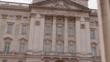 Londra, İngiltere 27 Temmuz 2025: Buckingham Sarayı Londra Avrupa Mimarisi İngiltere 1765 