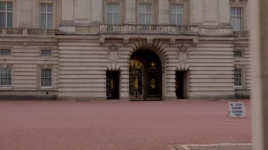 Londra, İngiltere 27 Temmuz 2025: Buckingham Sarayı Londra Avrupa Mimarisi İngiltere 1764 