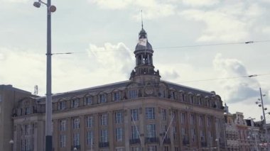 Amsterdam, Hollanda 29 Temmuz 2025: Artotel Amsterdam tarihi butik otel binası