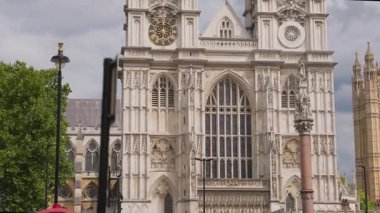 Londra, İngiltere 27 Temmuz 2025: Westminster Abbey Londra Gotik Katedral Kilisesi İngiltere 
