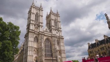 Londra, İngiltere 27 Temmuz 2025: Westminster Abbey Londra Gotik Katedral Kilisesi İngiltere
