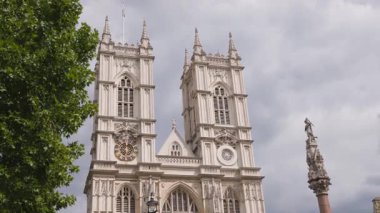 Londra, İngiltere 27 Temmuz 2025: Westminster Abbey Londra Gotik Katedral Kilisesi İngiltere 