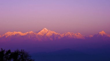 Darjeeling, Hindistan 'dan Kanchanjangha tepesi