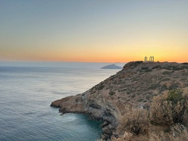 Pire Yunanistan 'ın Ege Denizi kıyısında gün batımı