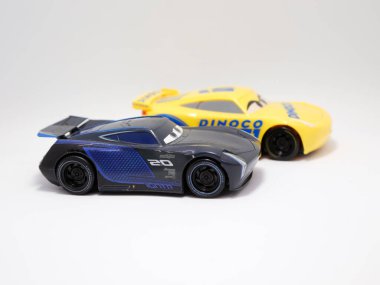 Jackson Storm ve Cruz Ramirez. Araç 3 'ün kötü adamı. C7 Chevrolet Corvette. Araç 3. Şimşek MCQUEEN. Çocuklar için oyuncak araba. Pixar Araba Filmi.