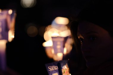 Anma Günü 'ndeki insanlar, kurbanlar