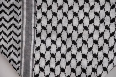 Beyaz arkaplan üzerindeki Filistin keffeyh 'i maket yap ve uzayı kopyala