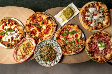 İtalyan yemekleri çeşitleri.