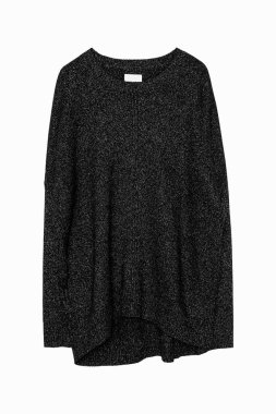 Beyaz arkaplanda koyu gri süveter manzarası