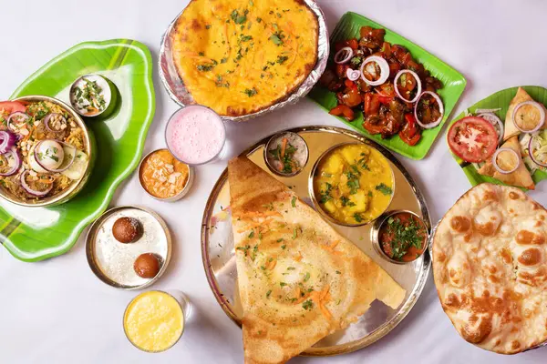 Hint vejetaryen yemeği, masala körisi ve masala yemeği, masala ya da Hint masalı, Hint yemeği, Hint yemeği, masala yemeği, Hint masalı.