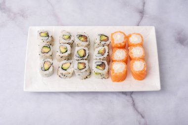 Geleneksel Japon Maki çeşitleri