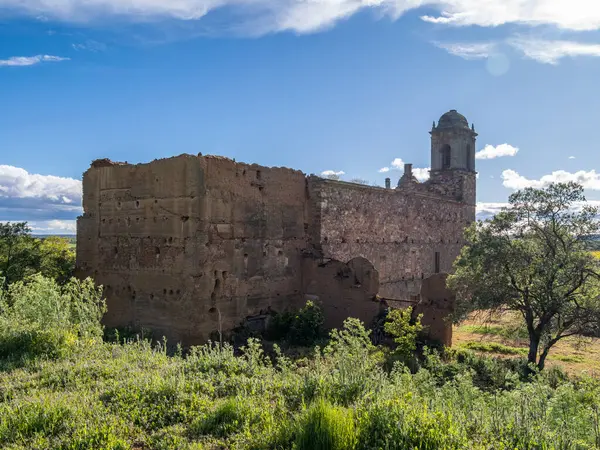 Nuestra Seora del Valle, İspanya 'nın Zamora eyaletinde yer alan bir manastır..