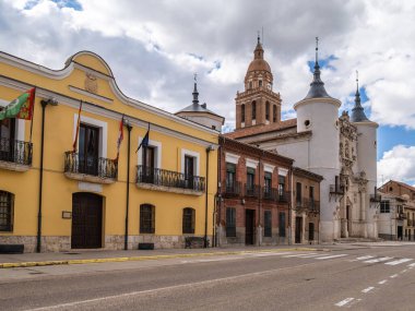Valladolid 'in Rueda belediyesine bağlı Our Lady of the Assumption Kilisesi (İspanya))