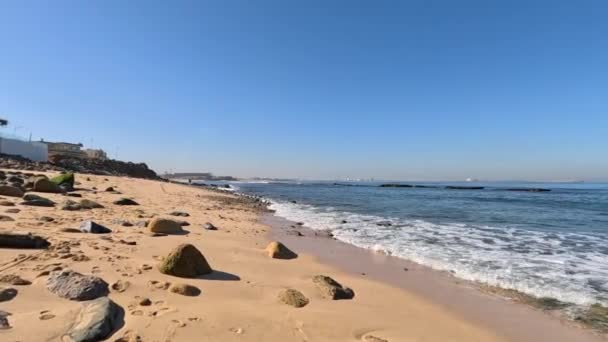 Visual Odyssey Rocks Azure Skies Sandy Shores — Stock video