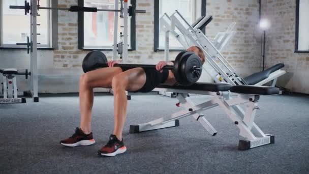 Woman Gym Outfit Doing Crunches Exercise Mat Female Athlete Working — Stock Video