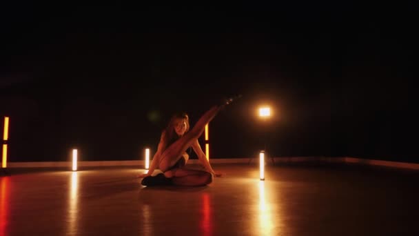 Sexy Woman Dancing Seductive Dance Dancer Girl Big Ass Dances — Αρχείο Βίντεο