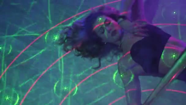 Femme Sexy Danse Pole Dance Dans Club Disco Danse Érotique — Video