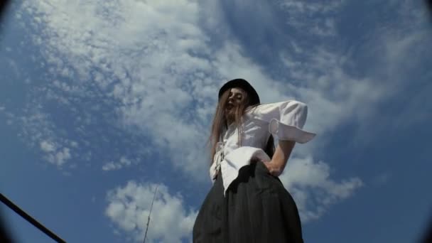 Woman White Shirt Hat Roof Stylish Woman Standing Roof Beautiful — Stock Video
